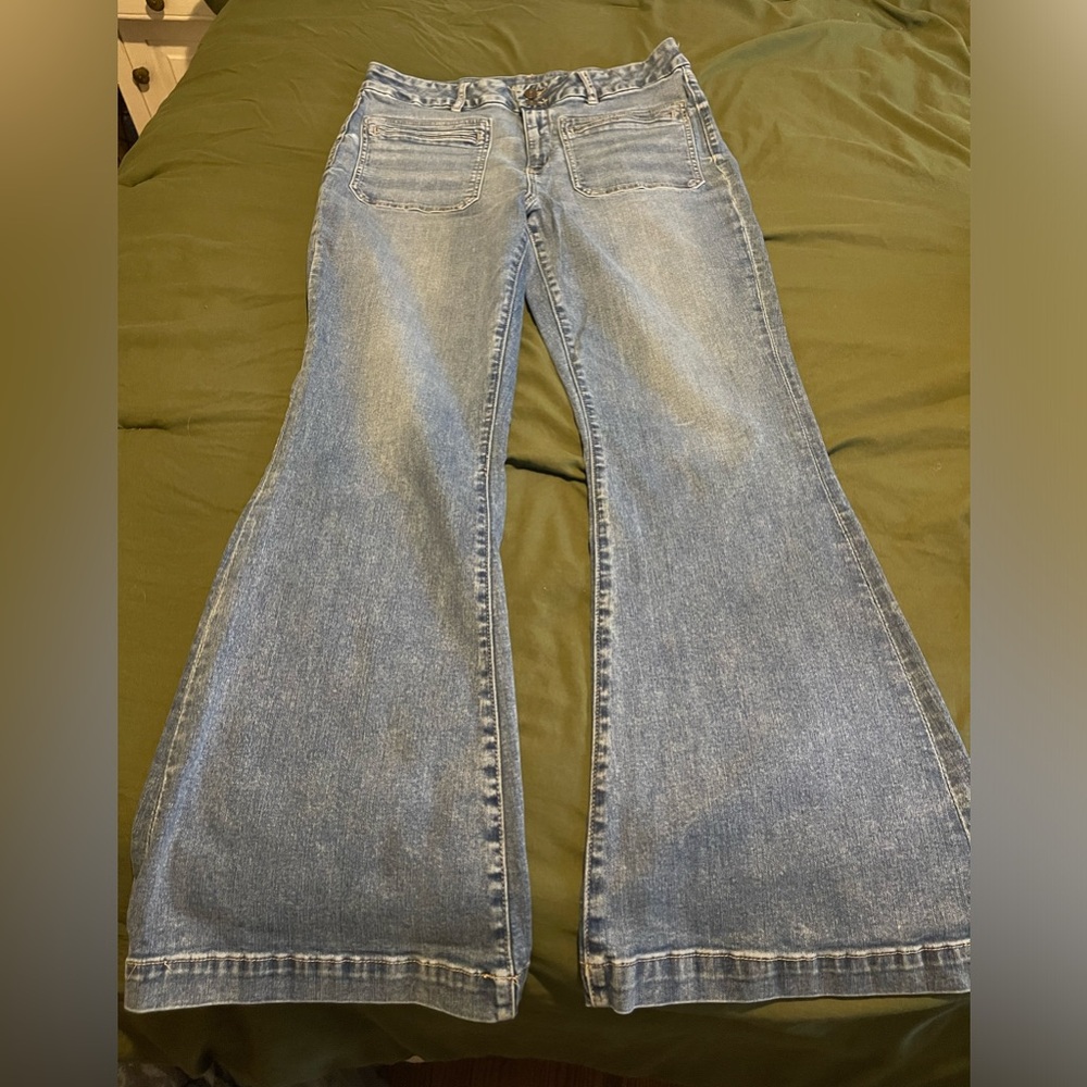 Curvy high waisted flare jeans